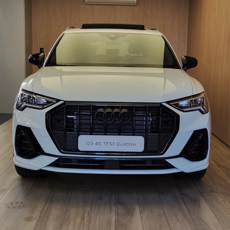Audi Q3 2.0 40 TFSI GASOLINA PERFORMANCE BLACK PLUS QUATTRO TIPTRONIC 2025 Gasolina - Picture 3
