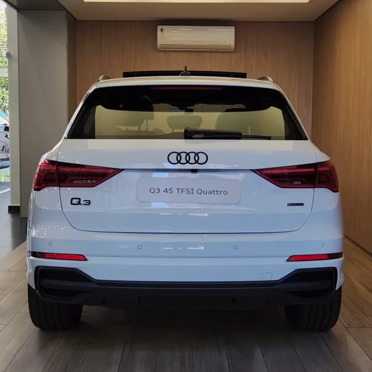 Audi Q3 2.0 40 TFSI GASOLINA PERFORMANCE BLACK PLUS QUATTRO TIPTRONIC 2025 Gasolina - Picture 4