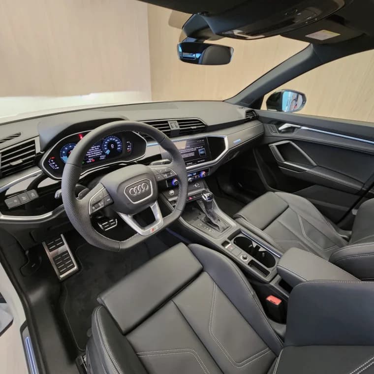 Audi Q3 2.0 40 TFSI GASOLINA PERFORMANCE BLACK PLUS QUATTRO TIPTRONIC 2025 Gasolina - Picture 7