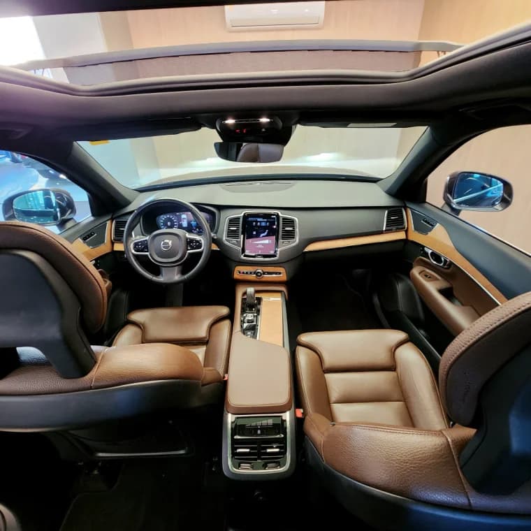 Volvo XC90 2.0 T8 HYBRID INSCRIPTION EXPRESSION AWD GEARTRONIC 2022 Híbrido - Picture 6