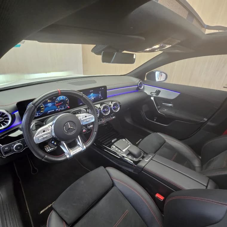 Mercedes-Benz CLA 35 AMG 2.0 CGI GASOLINA 4MATIC 7G-DCT 2023 Gasolina - Picture 8