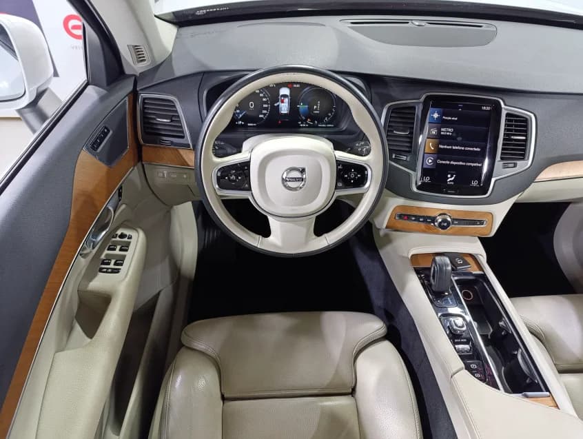 Volvo XC90 2.0 T8 HYBRID MOMENTUM AWD GEARTRONIC 2021 Híbrido - Picture 11