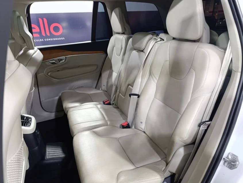 Volvo XC90 2.0 T8 HYBRID MOMENTUM AWD GEARTRONIC 2021 Híbrido - Picture 13