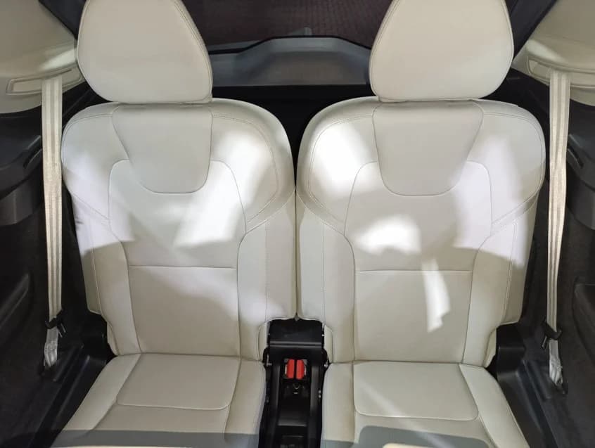 Volvo XC90 2.0 T8 HYBRID MOMENTUM AWD GEARTRONIC 2021 Híbrido - Picture 14