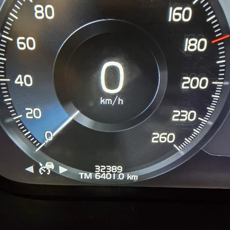 Volvo XC60 2.0 T8 HYBRID INSCRIPTION AWD GEARTRONIC 2021 Híbrido - Picture 6