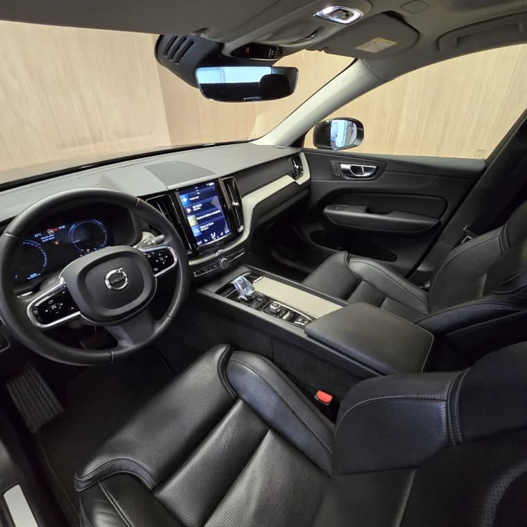 Volvo XC60 2.0 T8 HYBRID INSCRIPTION AWD GEARTRONIC 2021 Híbrido - Picture 8
