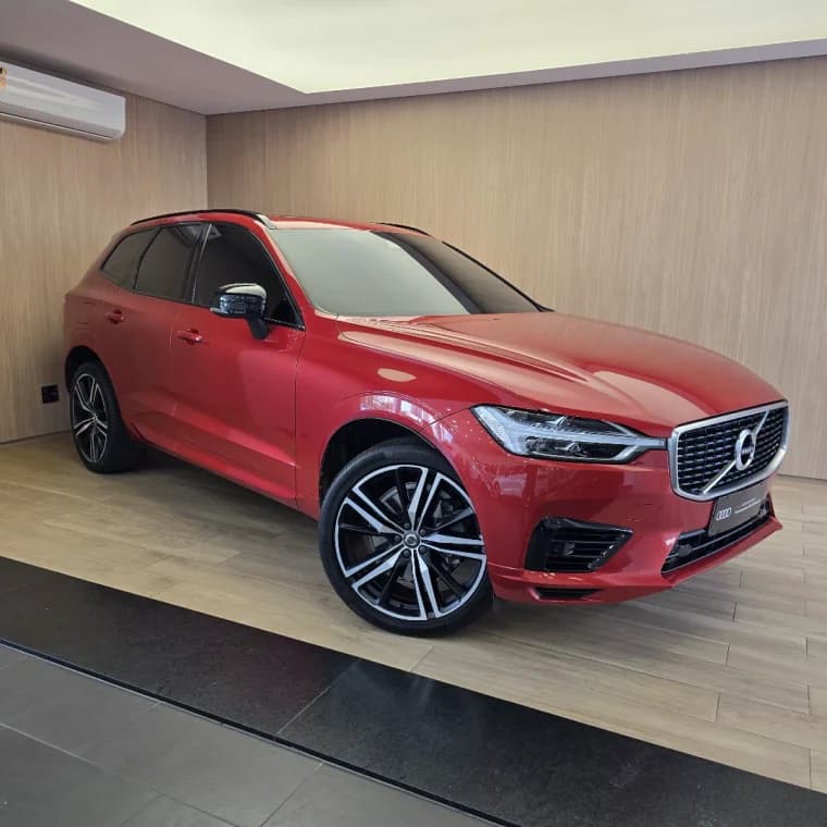 Volvo XC60 2.0 T8 HYBRID R-DESIGN AWD GEARTRONIC 2020 Híbrido - Picture 2