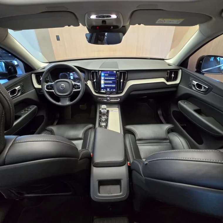 Volvo XC60 2.0 T8 HYBRID INSCRIPTION AWD GEARTRONIC 2021 Híbrido - Picture 6