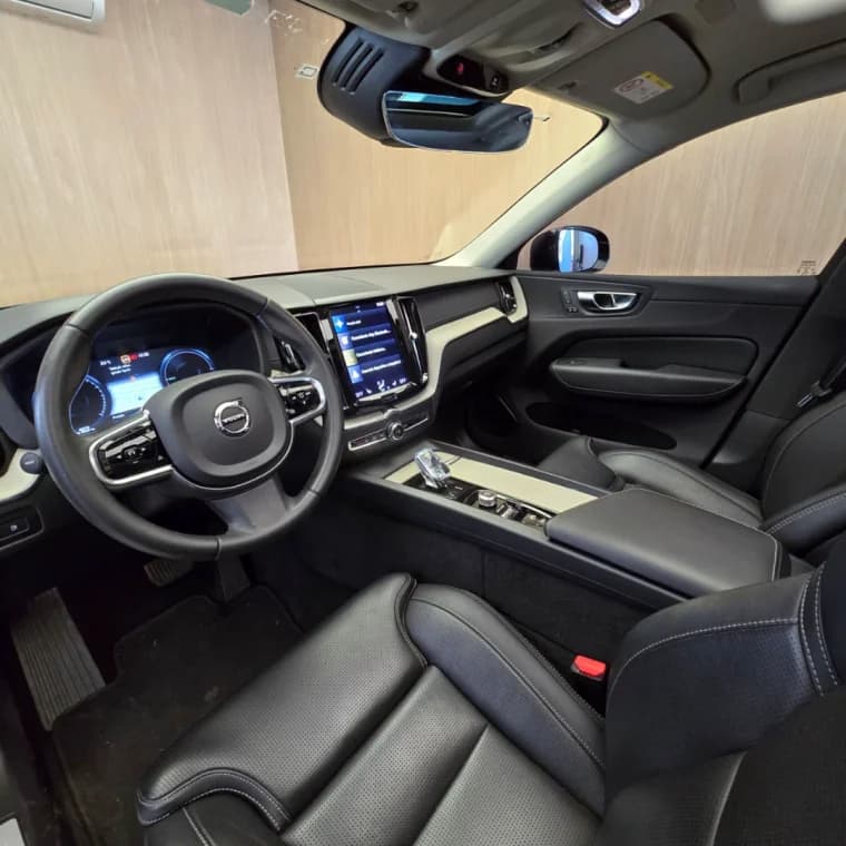 Volvo XC60 2.0 T8 HYBRID INSCRIPTION AWD GEARTRONIC 2021 Híbrido - Picture 9