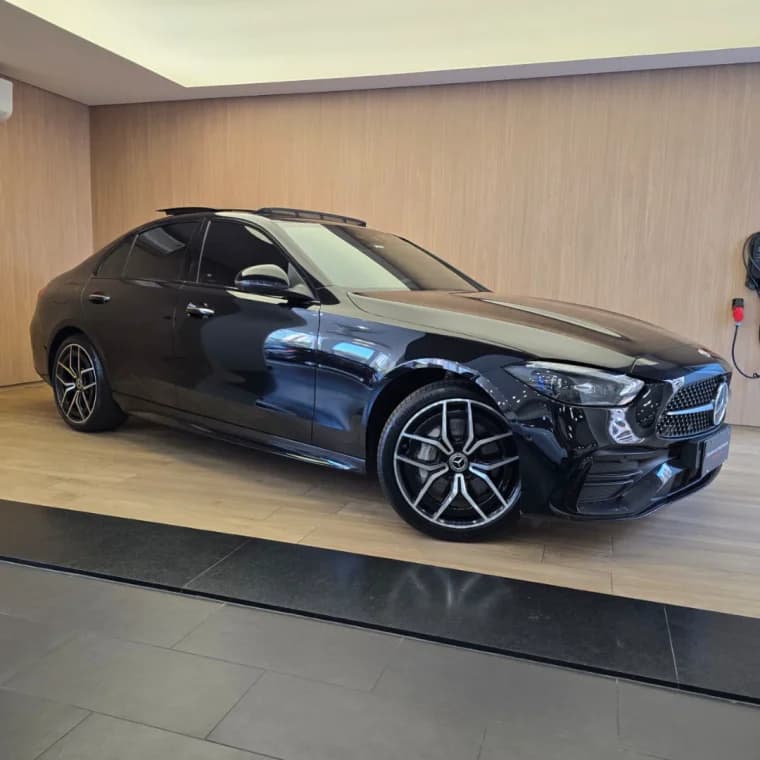Mercedes-Benz C 300 2.0 EQ BOOST HÍBRIDO AMG LINE 9G-TRONIC 2022 Híbrido - Picture 2