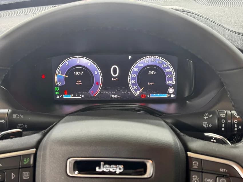 JEEP COMPASS 2.0 HURRICANE 4 TURBO GASOLINA OVERLAND AT9 2025 Gasolina - Picture 10