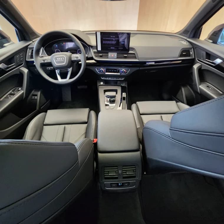Audi Q5 2.0 55 TFSIE PHEV PERFORMANCE QUATTRO S TRONIC 2025 Híbrido - Picture 6