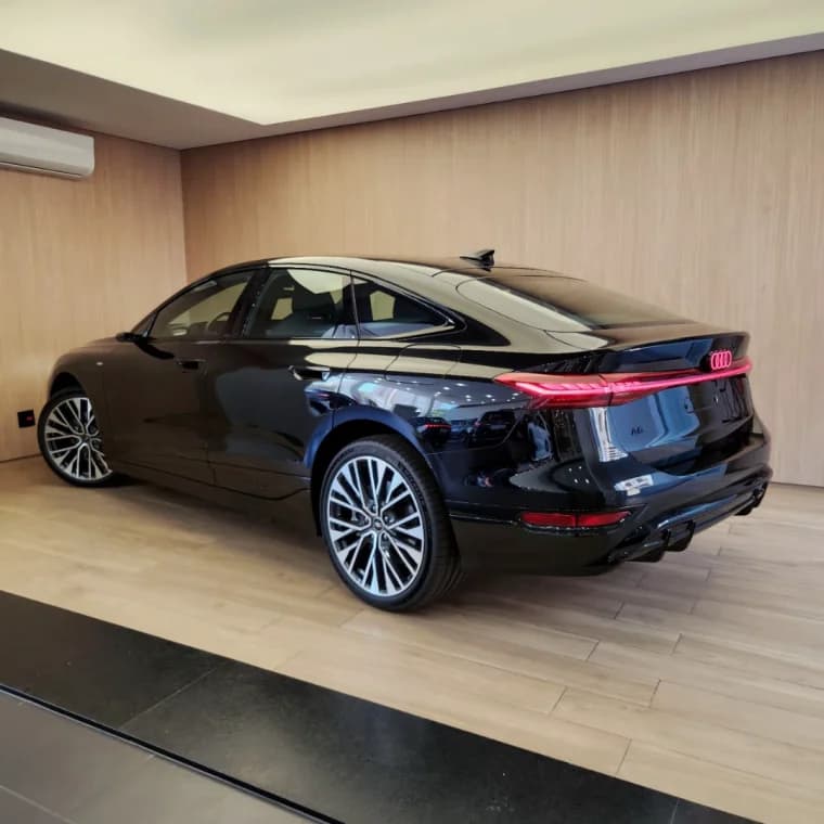 Audi A6 E-TRON 100 KW ELÉTRICO SPORTBACK PERFORMANCE BLACK 2025 Elétrico - Picture 4
