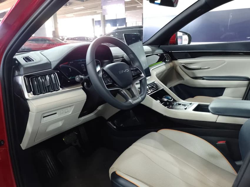 BYD SONG PLUS 1.5 DM-I HÍBRIDO AUTOMÁTICO 2024 Híbrido - Picture 10