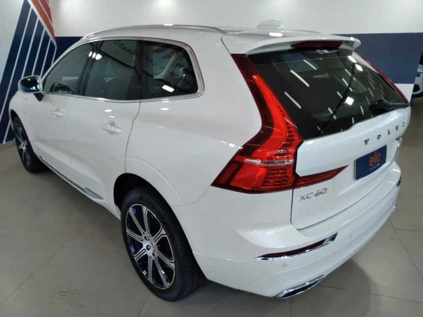 Volvo XC60 2.0 T8 HYBRID INSCRIPTION AWD GEARTRONIC 2020 Híbrido - Picture 7