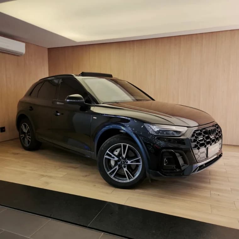 Audi Q5 2.0 55 TFSIE PHEV PERFORMANCE BLACK QUATTRO S TRONIC 2023 Gasolina - Picture 1