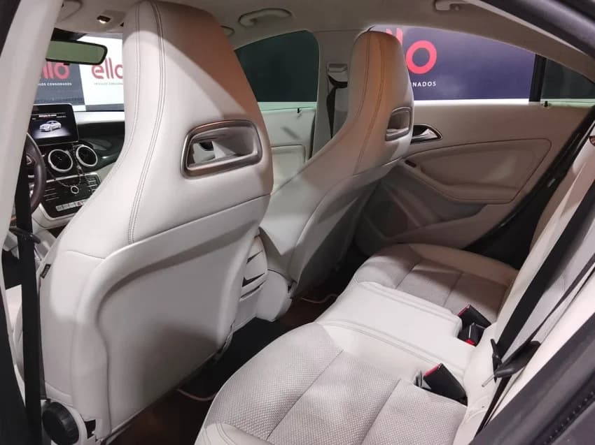 Mercedes-Benz CLA 180 1.6 CGI GASOLINA 7G-DCT 2018 Gasolina - Picture 14