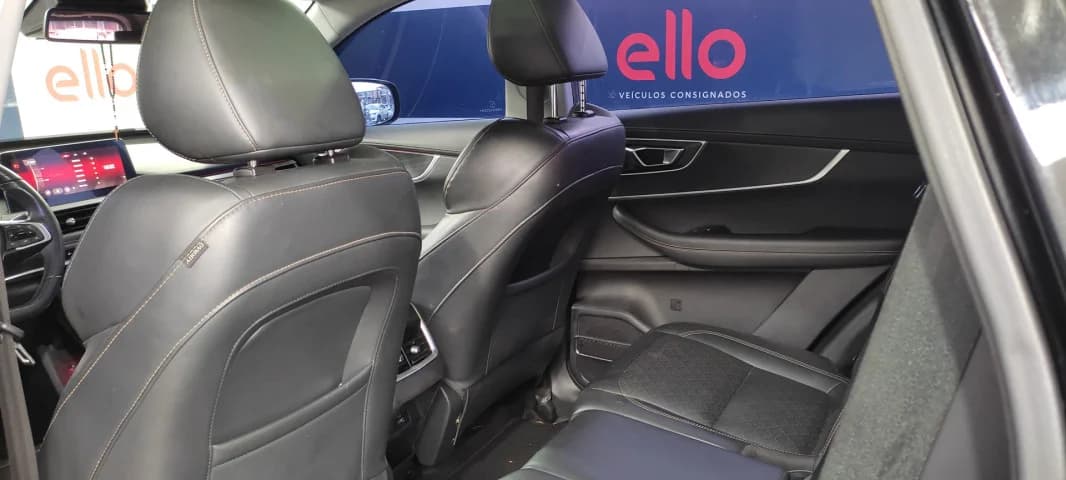 Caoa Chery TIGGO 8 1.6 TGDI GASOLINA FOUNDERS EDITION DCT 2022 Gasolina - Picture 12