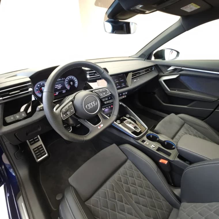 Audi A3 2.0 40 TFSI GASOLINA SPORTBACK PERFORMANCE BLACK S-TRONIC 2025 Gasolina - Picture 4