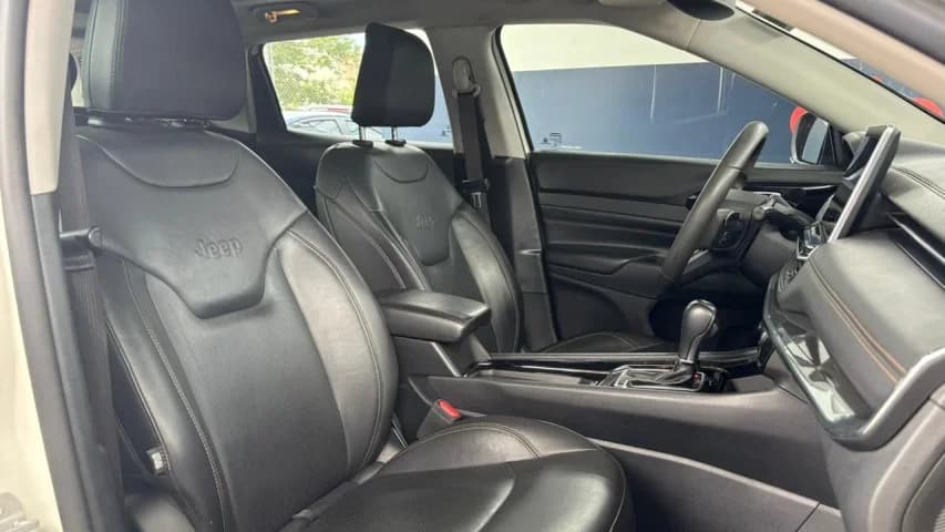 JEEP COMPASS 2.0 TD350 TURBO DIESEL LIMITED AT9 2023 Diesel - Picture 13