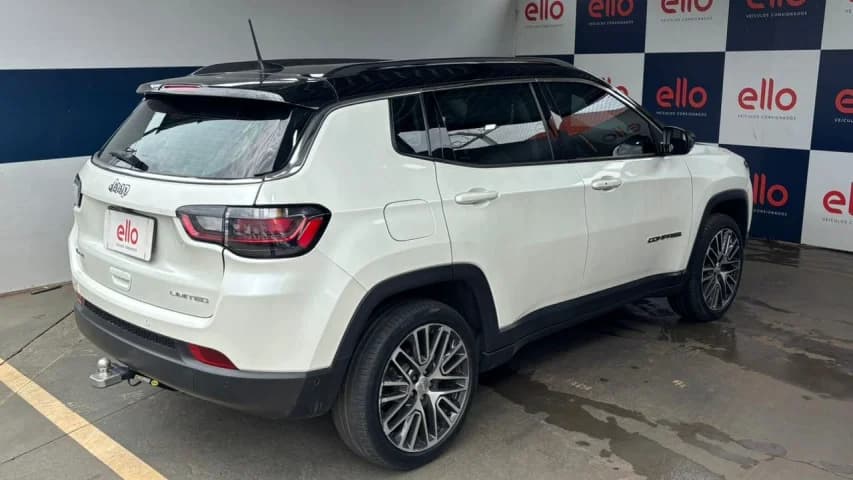 JEEP COMPASS 2.0 TD350 TURBO DIESEL LIMITED AT9 2023 Diesel - Picture 4