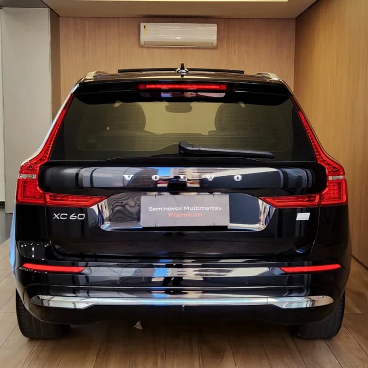 Volvo XC60 2.0 T8 RECHARGE ULTIMATE AWD GEARTRONIC 2024 Híbrido - Picture 4