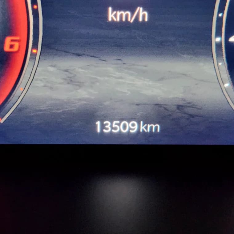 JEEP COMMANDER 2.0 HURRICANE 4 TURBO GASOLINA BLACKHAWK AT9 2025 Gasolina - Picture 6