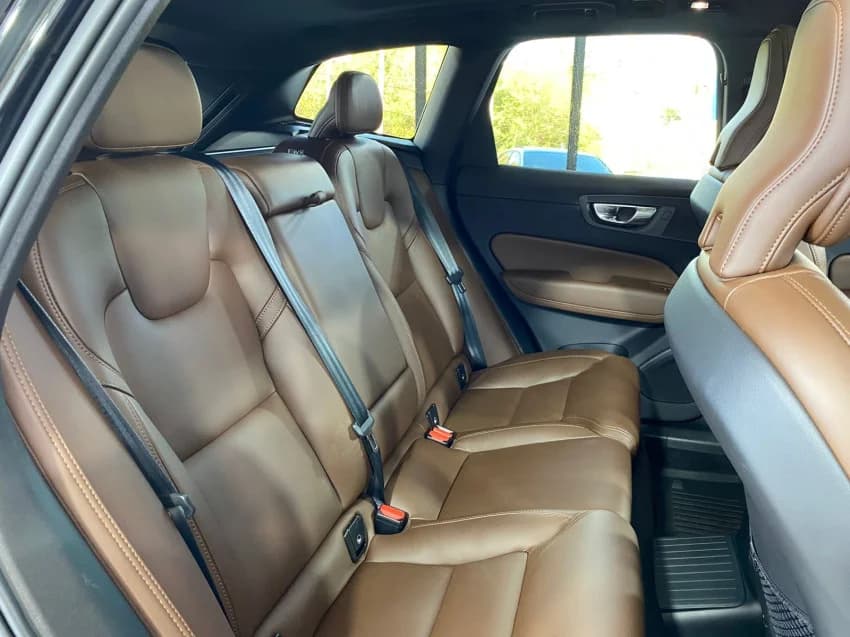 Volvo XC60 2.0 T8 RECHARGE ULTIMATE AWD GEARTRONIC 2023 Híbrido - Picture 16