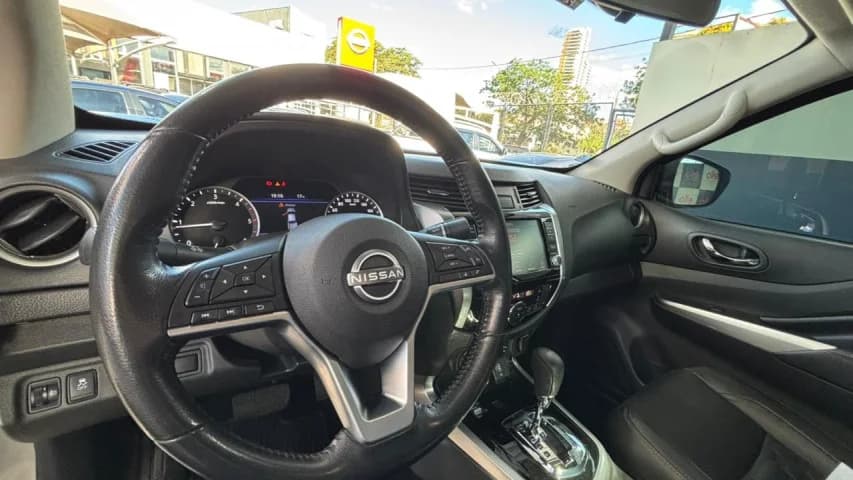 Nissan FRONTIER 2.3 16V TURBO DIESEL XE CD 4X4 AUTOMÁTICO 2024 Diesel - Picture 9