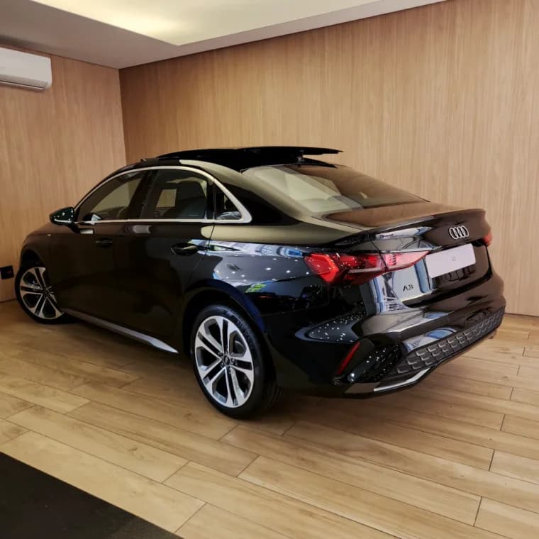 Audi A3 2.0 TFSI GASOLINA SEDAN PERFORMANCE S-TRONIC 2025 Gasolina - Picture 3