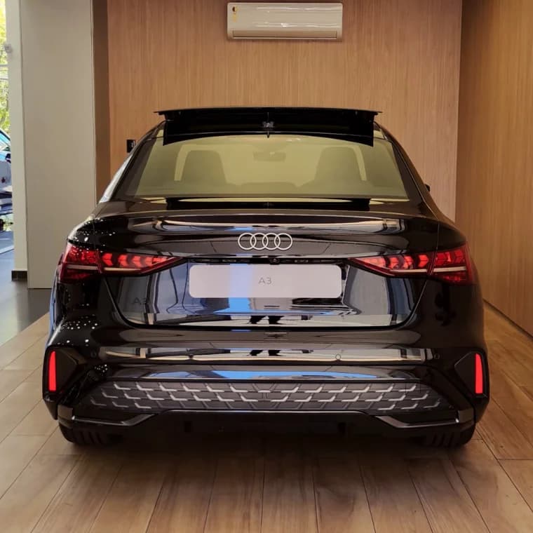 Audi A3 2.0 TFSI GASOLINA SEDAN PERFORMANCE S-TRONIC 2025 Gasolina - Picture 4