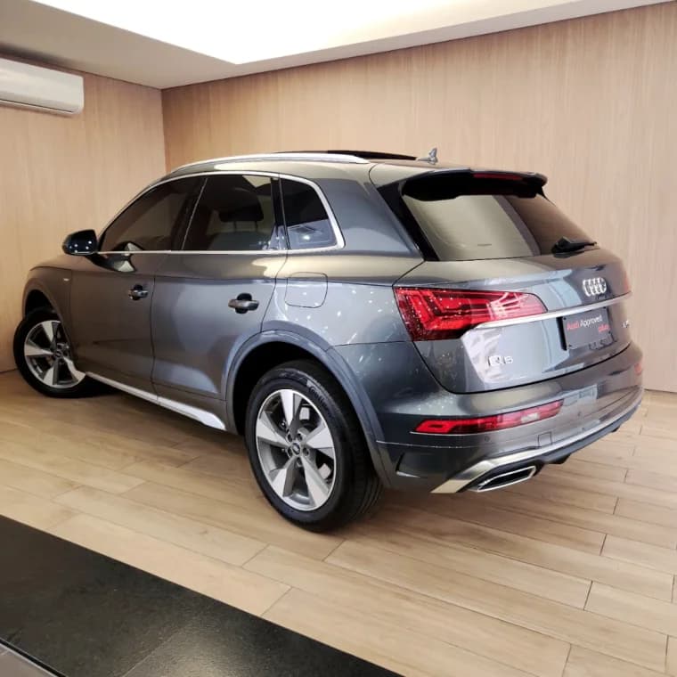 Audi Q5 2.0 55 TFSIE PHEV PERFORMANCE QUATTRO S TRONIC 2024 Híbrido - Picture 3