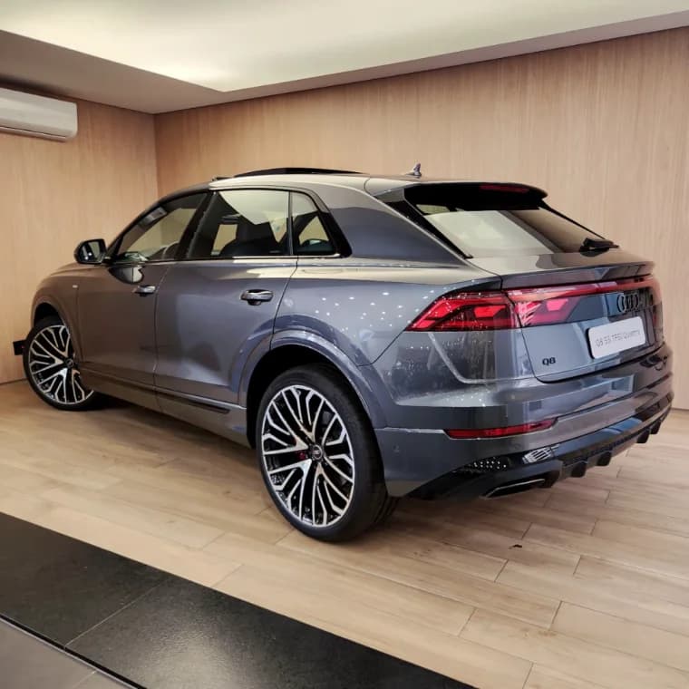Audi Q8 3.0 TFSI GASOLINA PERFORMANCE BLACK QUATTRO TIPTRONIC 2025 Gasolina - Picture 3