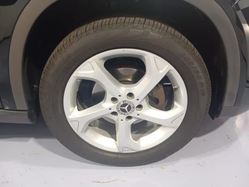 Mercedes-Benz GLA 200 1.6 CGI ADVANCE 16V TURBO FLEX 4P AUTOMÁTICO 2018 Flex - Picture 16