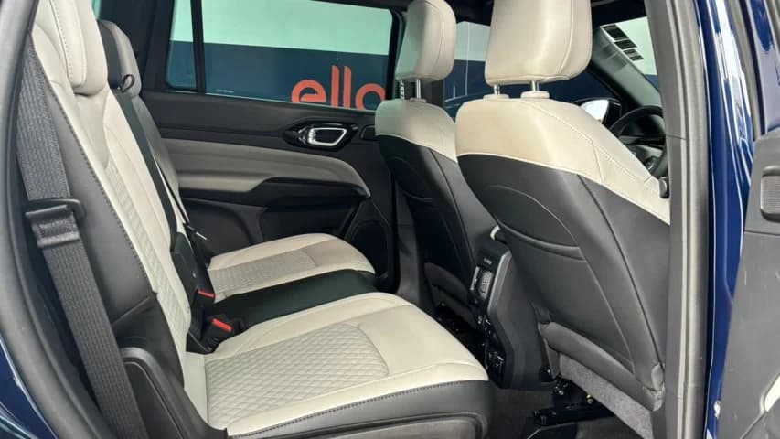 JEEP COMMANDER 2.0 TD380 TURBO DIESEL OVERLAND AT9 2022 Diesel - Picture 13