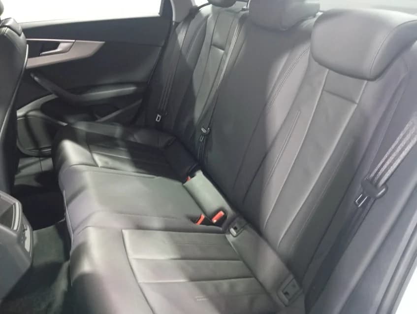 Audi A4 2.0 TFSI GASOLINA PRESTIGE S TRONIC 2023 Gasolina - Picture 13