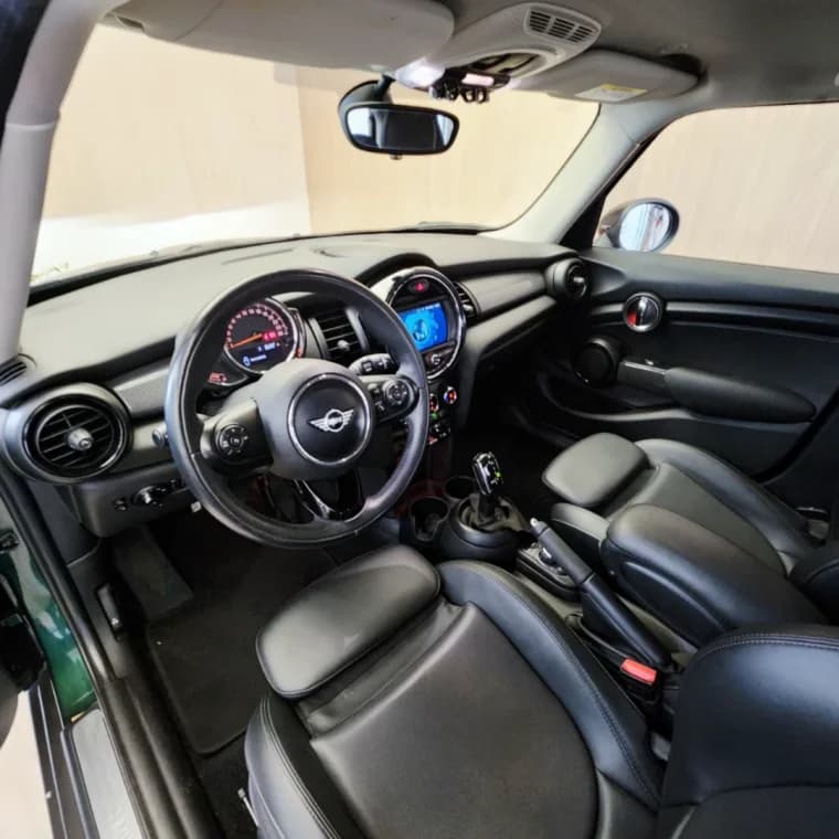 Mini COOPER 1.5 12V TWINPOWER GASOLINA 4P STEPTRONIC 2019 Gasolina - Picture 8