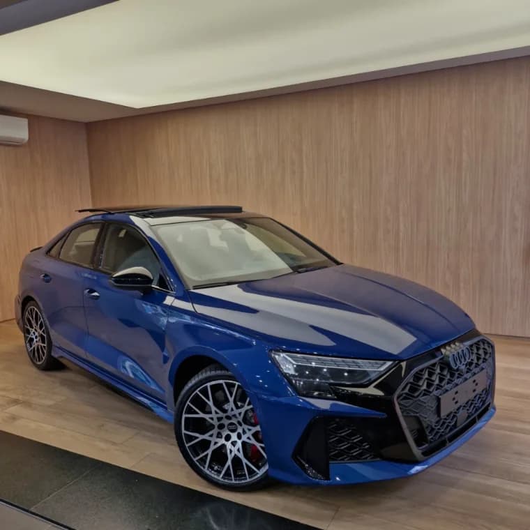 Audi RS3 2.5 TFSI GASOLINA SEDAN QUATTRO S-TRONIC 2026 Gasolina - Picture 1