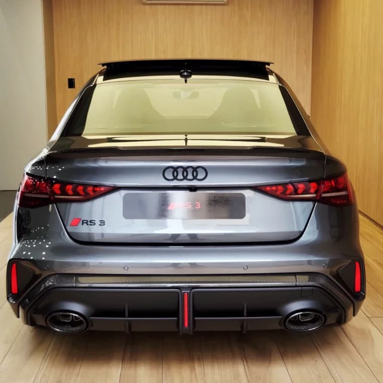 Audi RS3 2.5 TFSI GASOLINA SEDAN TRACK QUATTRO S-TRONIC 2026 Gasolina - Picture 3