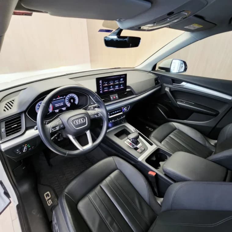 Audi Q5 2.0 45 TFSI GASOLINA PRESTIGE QUATTRO S TRONIC 2022 Gasolina - Picture 4