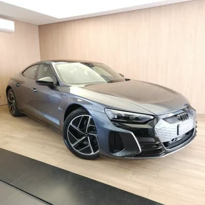 ELÉTRICO SPORTBACK QUATTRO