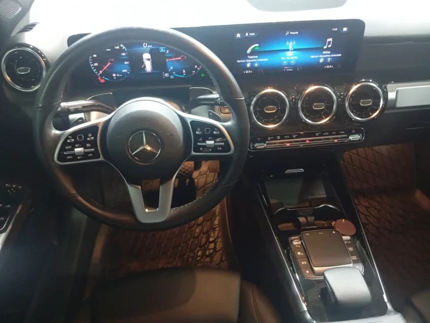 Mercedes-Benz GLB 200 1.3 CGI GASOLINA ADVANCE 7G-DCT 2021 Gasolina - Picture 9