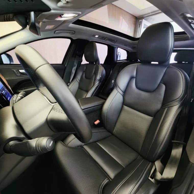 Volvo XC60 2.0 T8 RECHARGE ULTIMATE AWD GEARTRONIC 2023 Híbrido - Picture 5