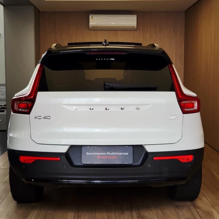 Volvo XC40 P6 RECHARGE ELECTRIC PLUS 2023 Elétrico - Picture 9