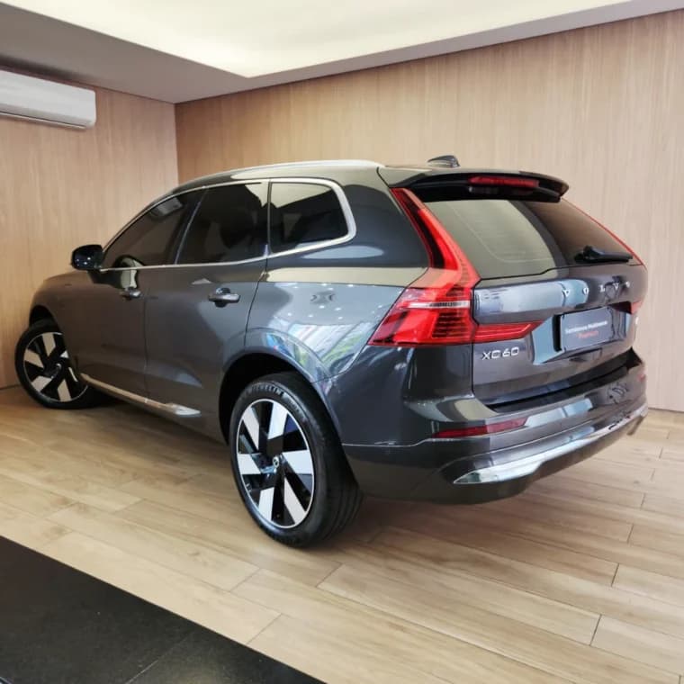 Volvo XC60 2.0 T8 RECHARGE ULTIMATE AWD GEARTRONIC 2024 Híbrido - Picture 10