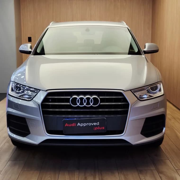 Audi Q3 1.4 TFSI AMBIENTE FLEX 4P S TRONIC 2018 Gasolina - Picture 2