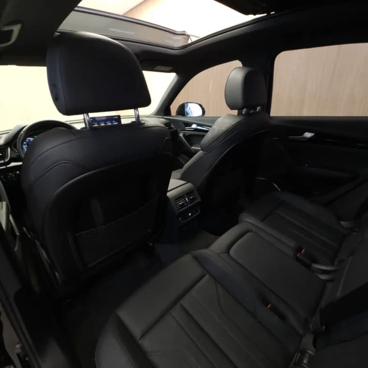 Audi Q5 2.0 55 TFSIE PHEV PERFORMANCE BLACK QUATTRO S TRONIC 2023 Híbrido - Picture 10