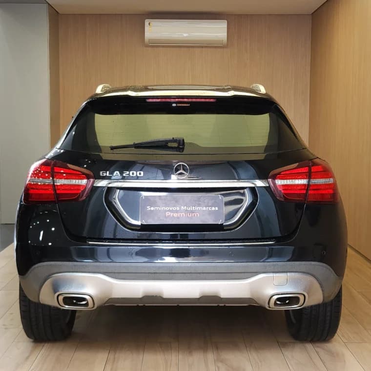 Mercedes-Benz GLA 200 1.6 CGI FLEX ADVANCE 7G-DCT 2018 Flex - Picture 9