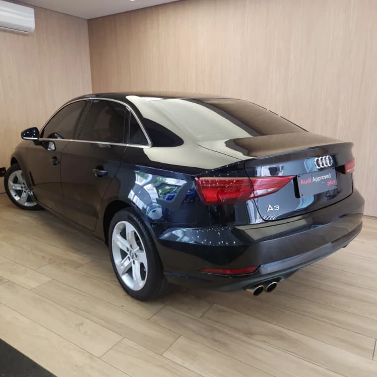 Audi A3 1.4 TFSI FLEX SEDAN PRESTIGE PLUS 25 ANOS TIPTRONIC 2019 Flex - Picture 4