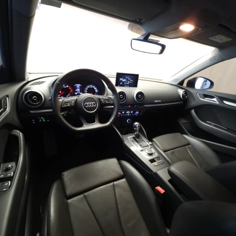 Audi A3 1.4 TFSI FLEX SEDAN PRESTIGE PLUS 25 ANOS TIPTRONIC 2019 Flex - Picture 8